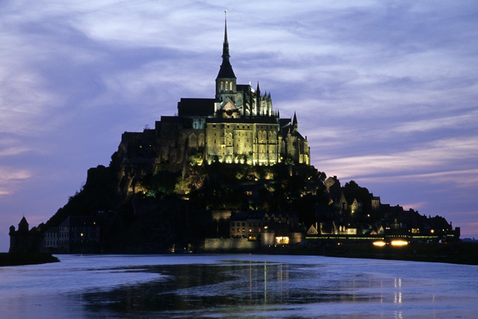 La particolarità di Mont Saint-Michel è data anche, e soprattutto, dal fenomeno della marea.