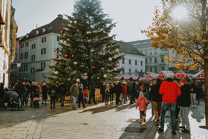 Vienna per eccellenza incarna lo spirito natalizio e festivo.