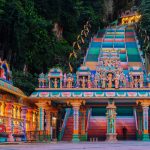 Batu Caves scalinata [Foto di Meriç Dağlı su Unsplash]