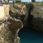 Una delle piattaforme di salto del Rick's cafe a Negril