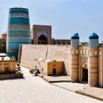 Ocra e azzurro, i colori di Khiva