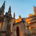 Cattedrale di Siviglia (Foto di Born & Bred Creative su Unsplash)